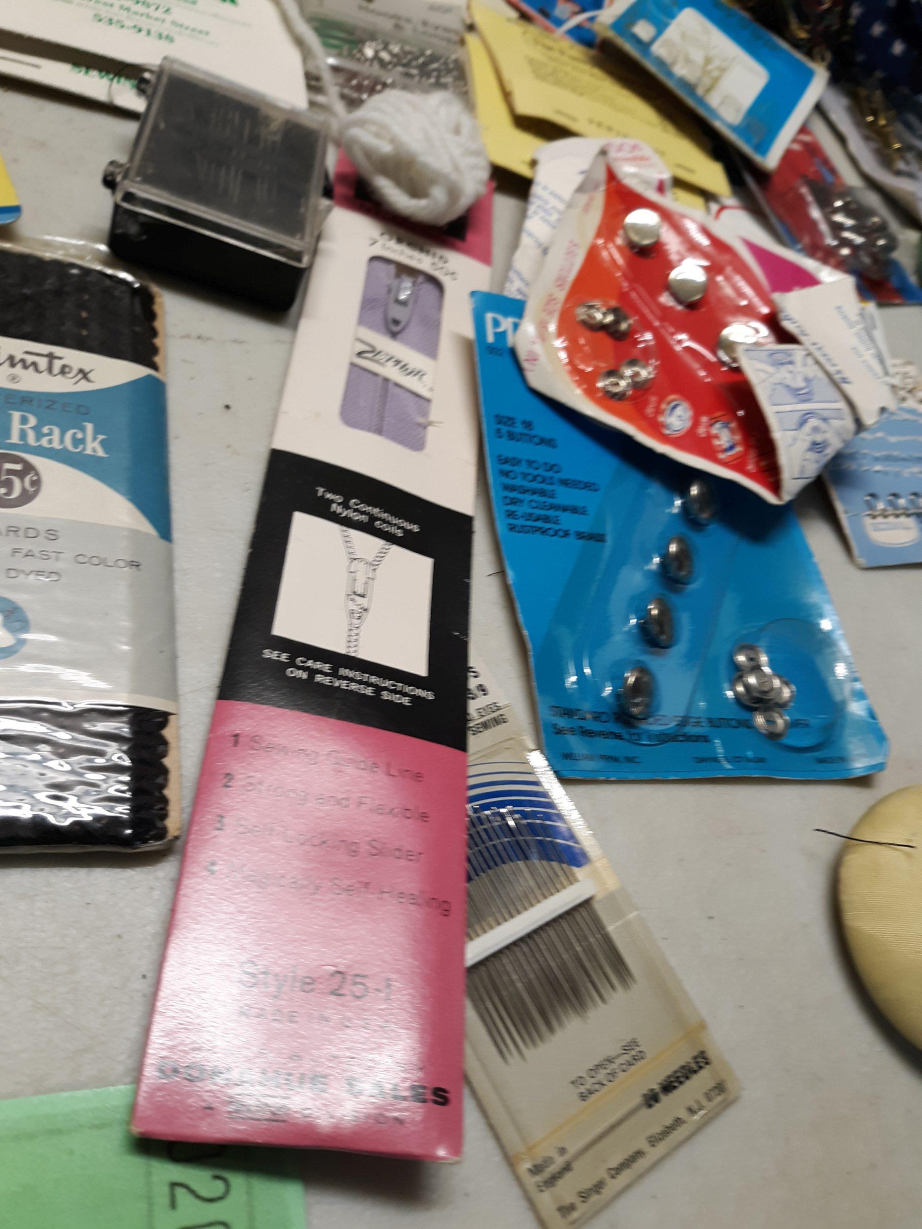 Misc Sewing/Craft Lot, thread, zippers, patterns and more