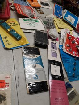 Misc Sewing/Craft Lot, thread, zippers, patterns and more