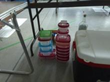 food storage, large lot of mostly rubbermaid brand containers with lids 15 total