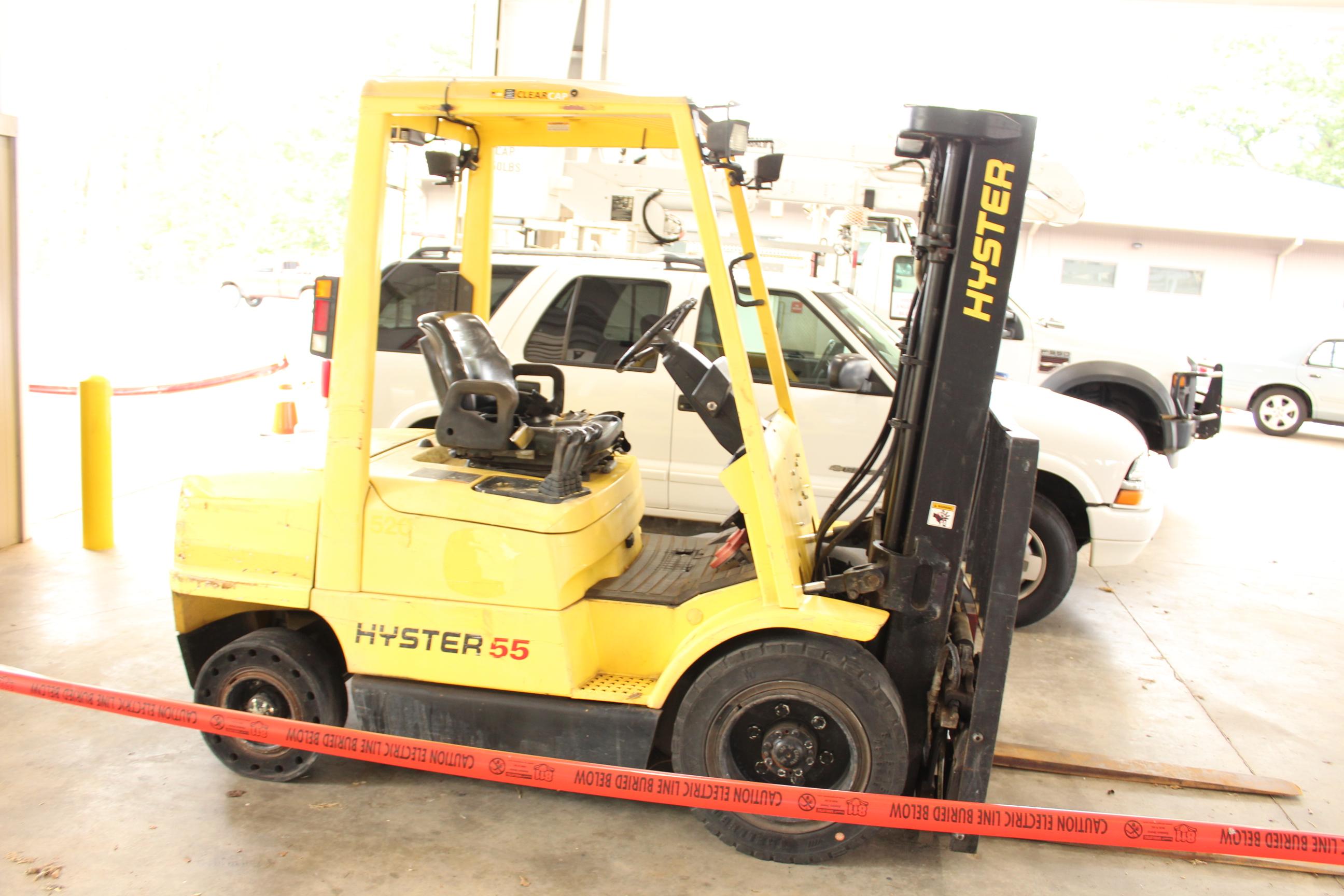 Hyster H55XM Gas Forklift w/4508 Hours, 5500lb. Capacity