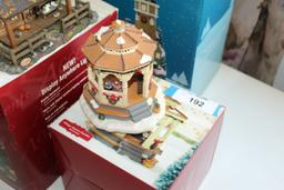3 Decorative Pieces Used for Train Set