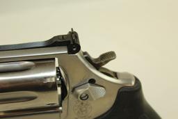Smith & Wesson Model 686-6 .357 Mag. Revolver w/6" Barrel
