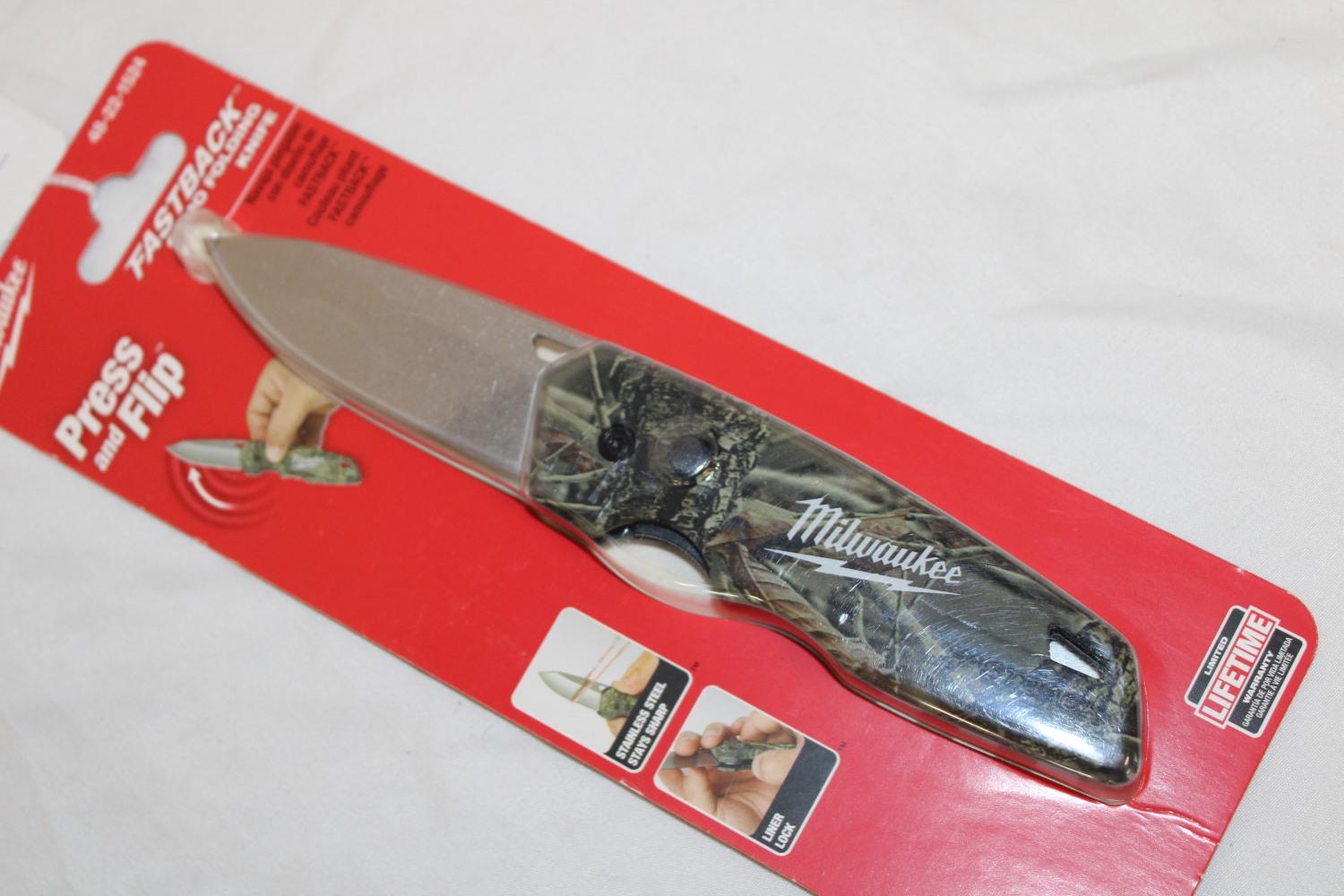 Milwaukee "Fastback" Camo Folding Knife w/Belt Clip.  New!