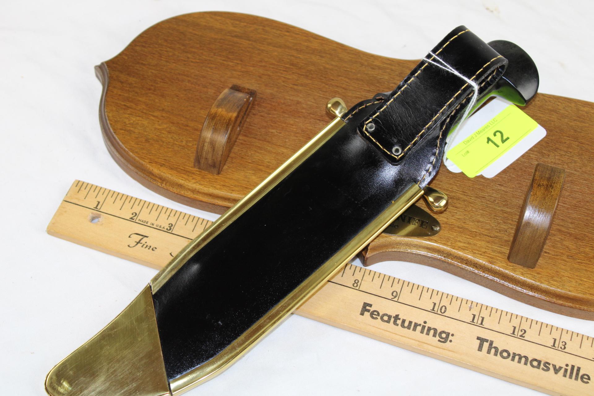 Case XX 1836 "Bowie Knife". Comes with Display and Sheath