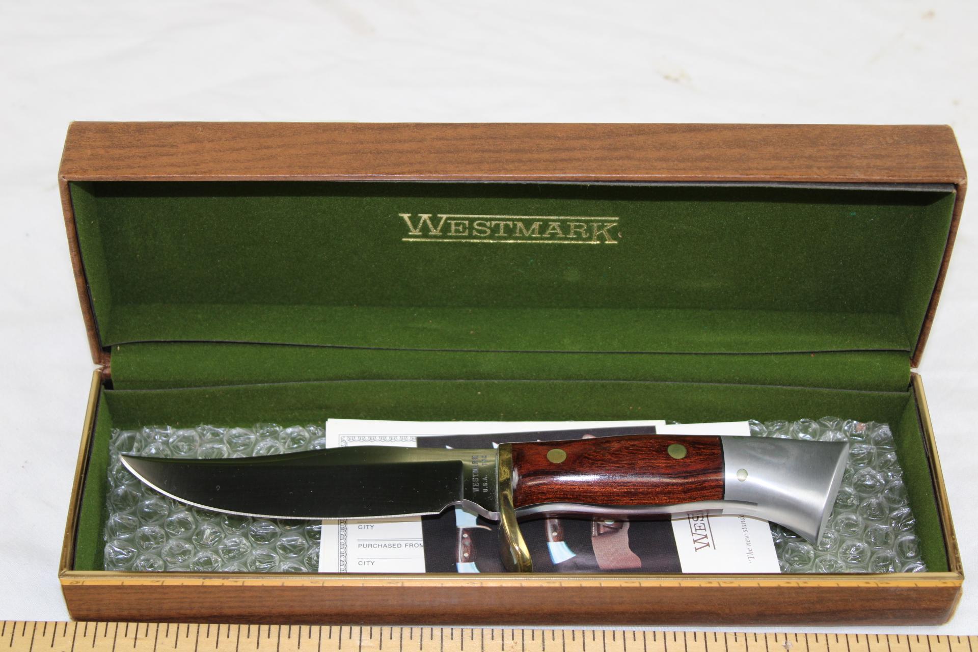 Westmark Model 702 Sportsman's Knife and Box