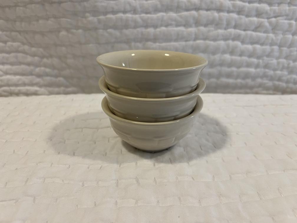 (11) Longaberger bowls