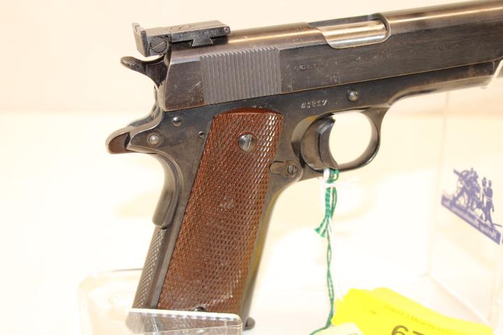 Colt "1911 Government Model" .45 Auto. Pistol w/3 Mags