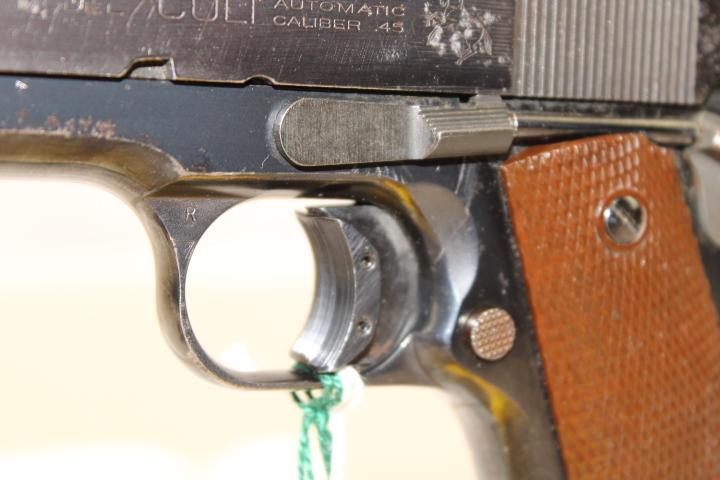 Colt "1911 Government Model" .45 Auto. Pistol w/3 Mags