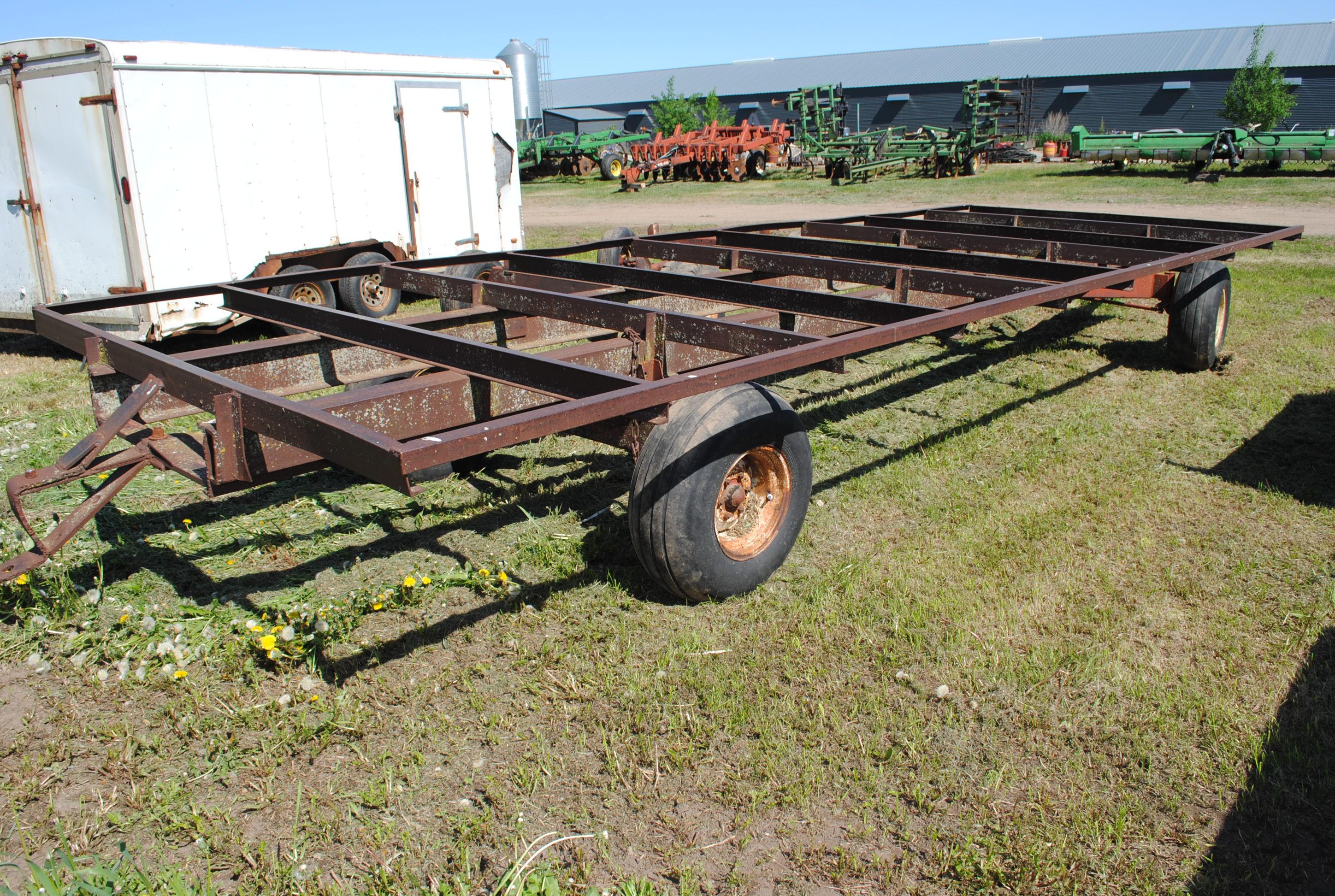 MN 10T Round Bale Wagon