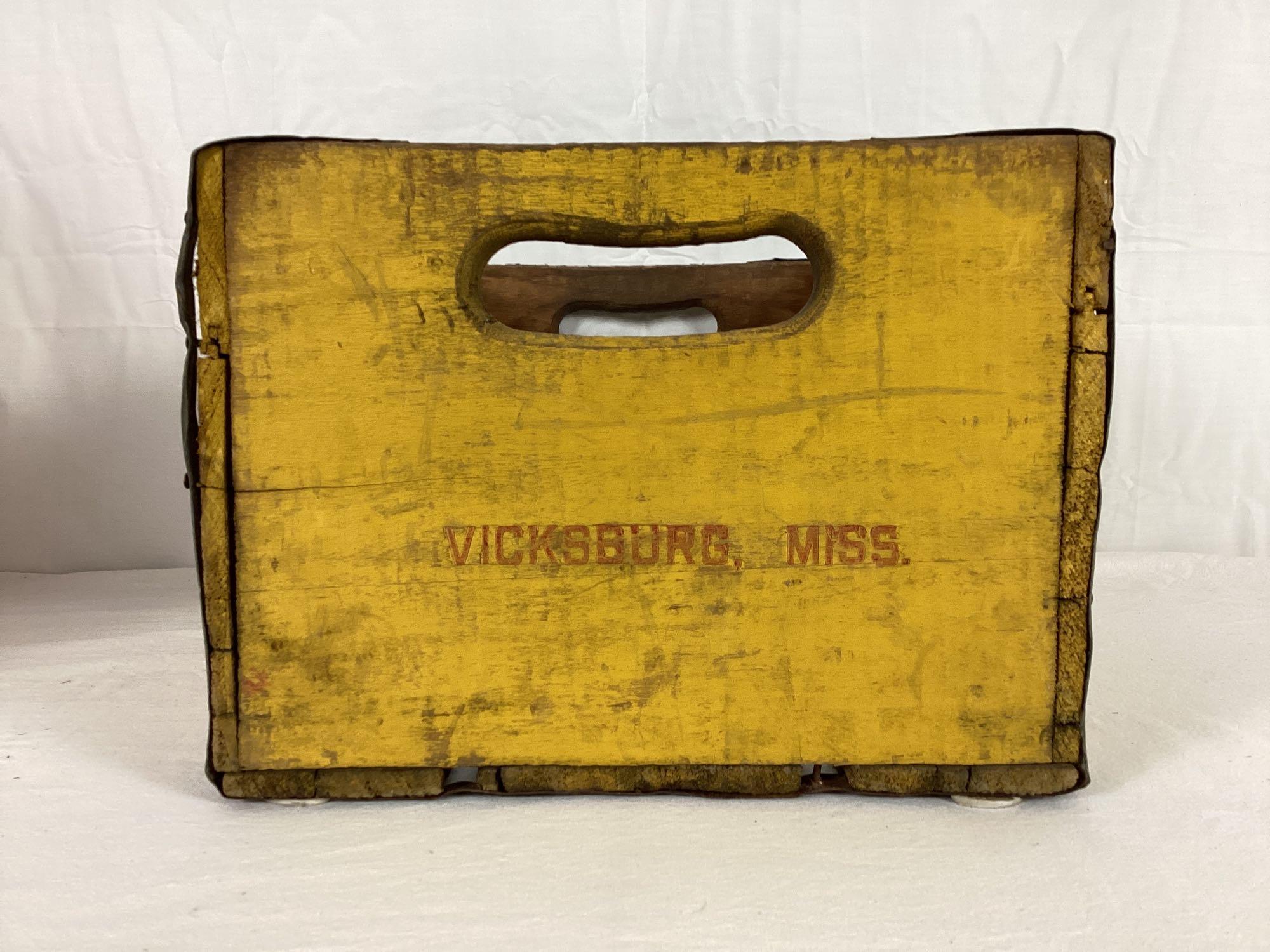 Early Yellow Drink Coca-Cola in Bottles Wooden Crate
