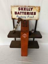 Skelly Battery Display Charger w/ Green Cat Eyes and Original Skelly Battery Tools