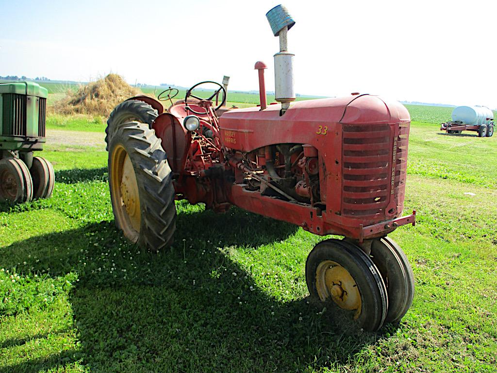 MASSEY FERGUSON 33 TRACTOR