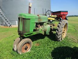 JOHN DEERE 60 TRACTOR