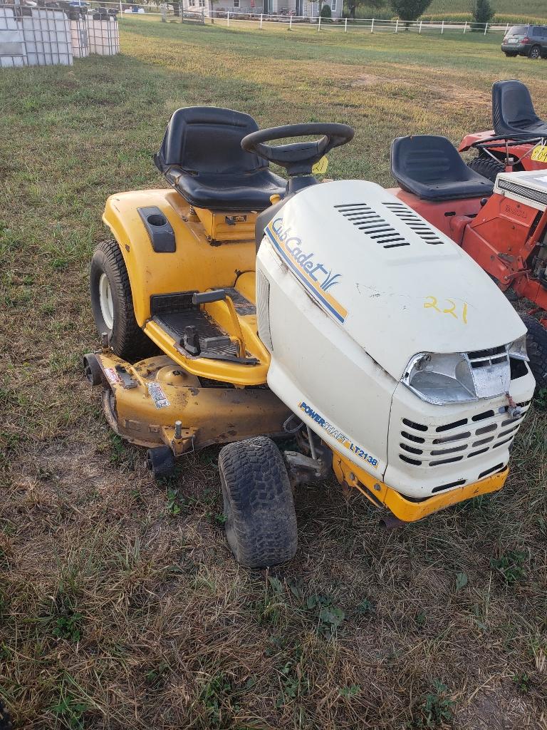 Cub Cadet LT2130