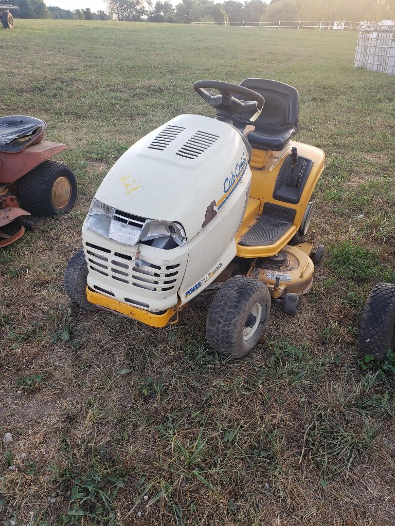 Cub Cadet LT2130