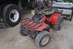 1984 HONDA TRX 200 4 WHEELER (RUNNING) (RUNNING)