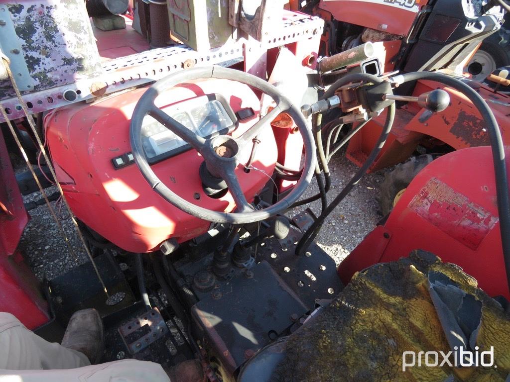 MF TRACTOR AND LOADER VIN # 9851EN05088