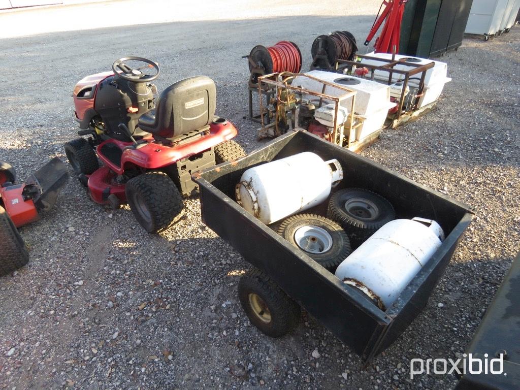 CRAFTSMAN YTS3000 RIDING MOWER AND LAWN TRAILER  (SERIAL # 092110A037150