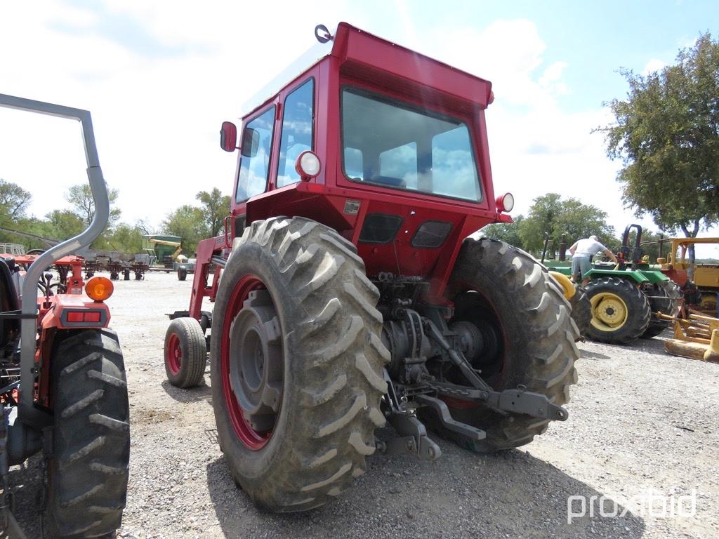 MF 1085 TRACTOR W/ GREAT BEND 440 LOADER (SERIAL # 9B76027) (SHOWING APPX 4,788 HOURS)