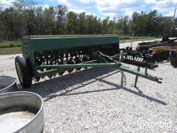 JD 8300 GRAIN DRILL