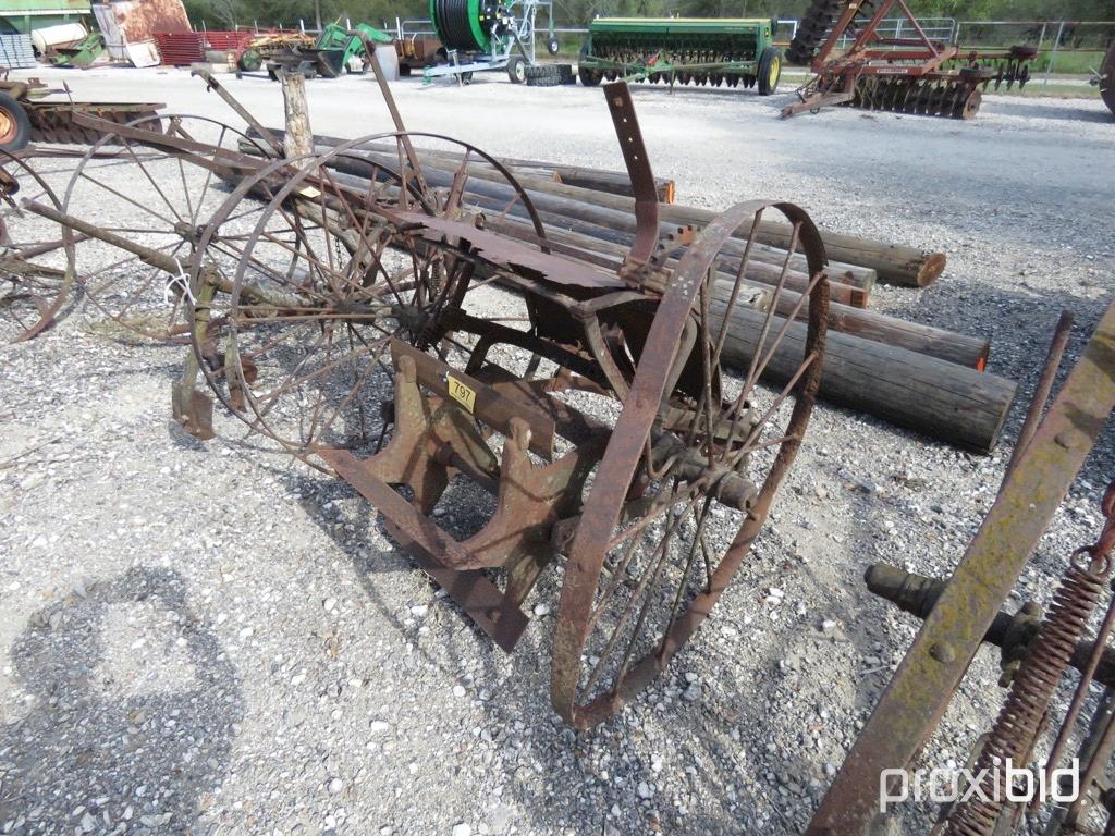 ANTIQUE PLOW