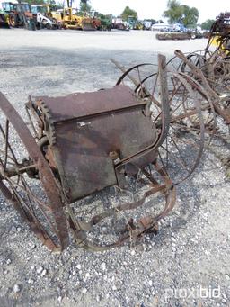 ANTIQUE PLOW