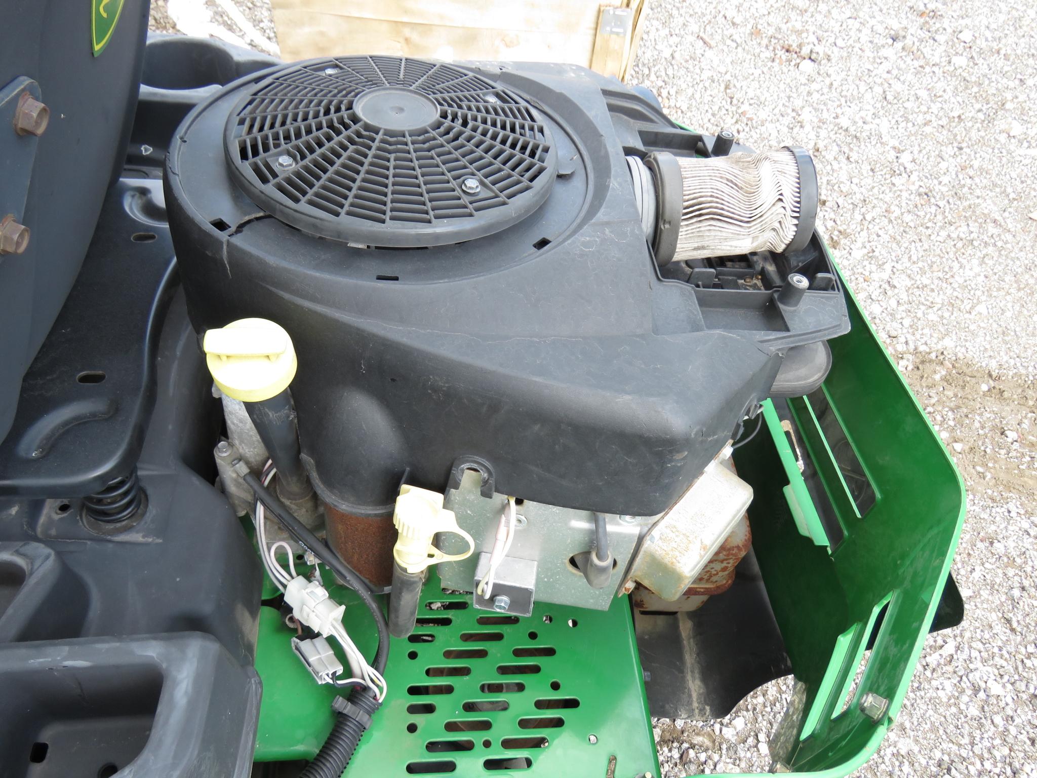 JD Z255 ZERO TURN MOWER (UNKNOWN HOURS) (SERIAL # 1M0Z255DPDM132586)