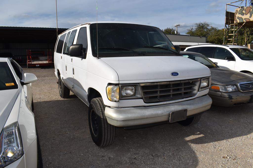 1995 FORD VAN (VIN # 1FBJS31H4SHA13220) (SHOWING APPX 237,152 MILES, UP TO BUYER TO DO THEIR DUE DIL