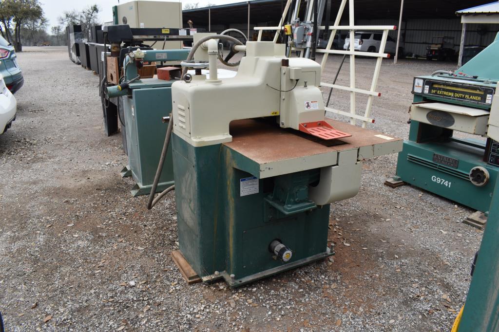 GRIZZLY G0524 STRAIGHT LINE RIP SAW