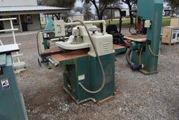GRIZZLY G0524 STRAIGHT LINE RIP SAW