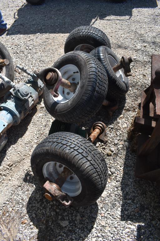 GEAR BOX W/ 4 TIRES