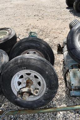GEAR BOX W/ 2 TIRES