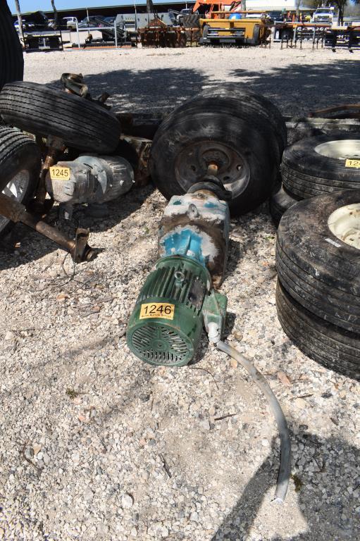 GEAR BOX W/ 2 TIRES