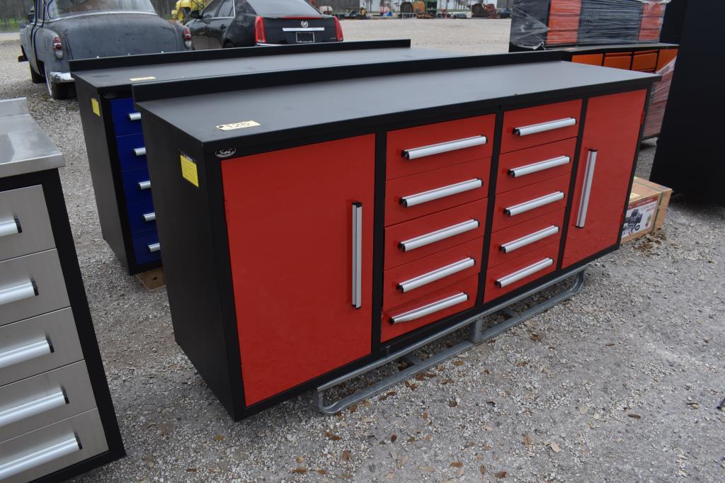 RED TOOLBOX