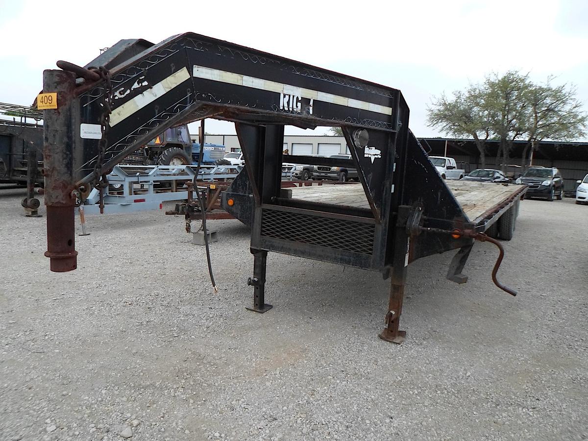 2006 PJ 32' GOOSENECK TANDEM DUAL TRAILER (VIN # 4P5GN322361080886) (TITLE ON HAND AND WILL BE MAILE
