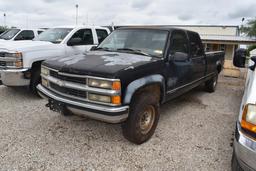 1995 CHEVROLET 3500 PICKUP (NOT RUNNING) (VIN # 1GCHK33KXSF006139) (SHOWING APPX 281,421 MILES, UP T