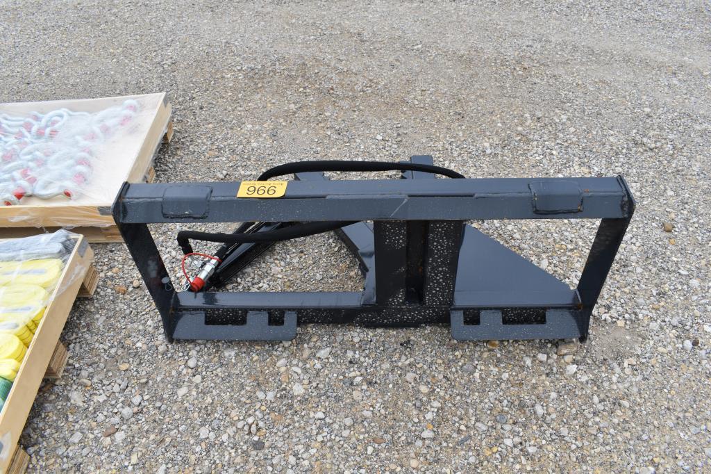 SKID STEER POST PULLER