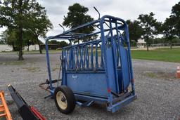 PRIEFERT PORTABLE CATTLE CHUTE