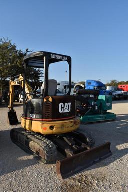 CAT 303CR MINI EXCAVATOR (SERIAL # DMA04293) (SHOWING APPX 2,830 HOURS, UP TO THE BUYER TO DO THEIR