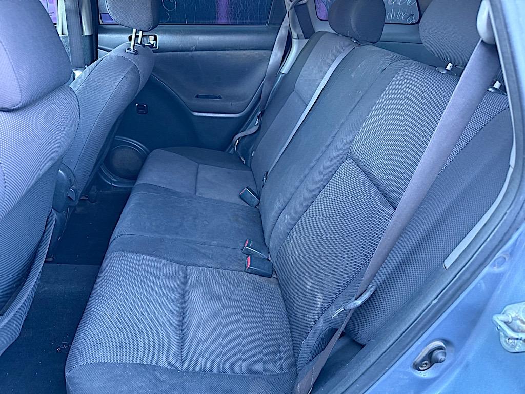 2003 TOYOTA MATRIX (VIN # 2T1KR32E43C062424) (SHOWING APPX 194,631 MILES, UP TO THE BUYER TO DO THEI