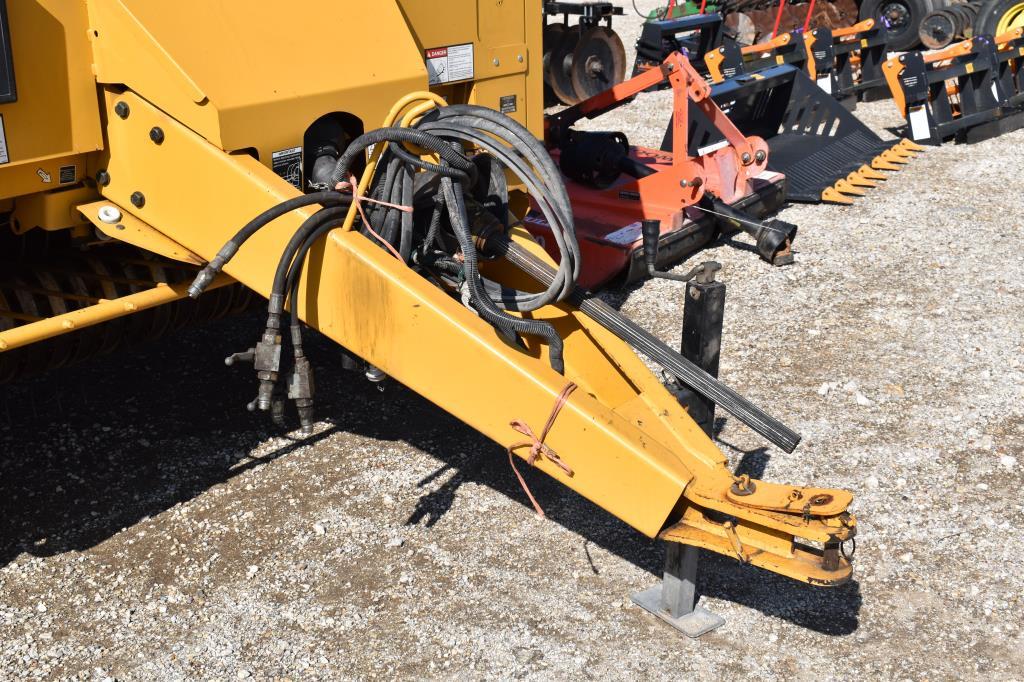 VERMEER 605 SUPER M ROUND BALER (5,968 BALES) W/ MONITOR (MONITOR IN THE OFFICE)