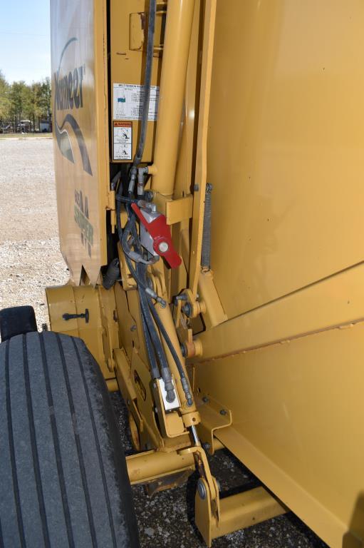 VERMEER 605 SUPER M ROUND BALER (5,968 BALES) W/ MONITOR (MONITOR IN THE OFFICE)