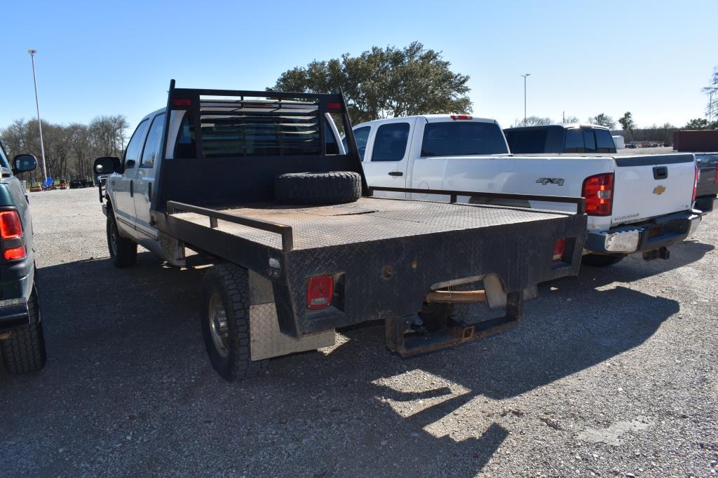 1999 FORD F250 SUPER DUTY XLT PICKUP (VIN # 1FTNW21S3XEA70377) (SHOWING APPX 261,143 MILES,  UP TO T