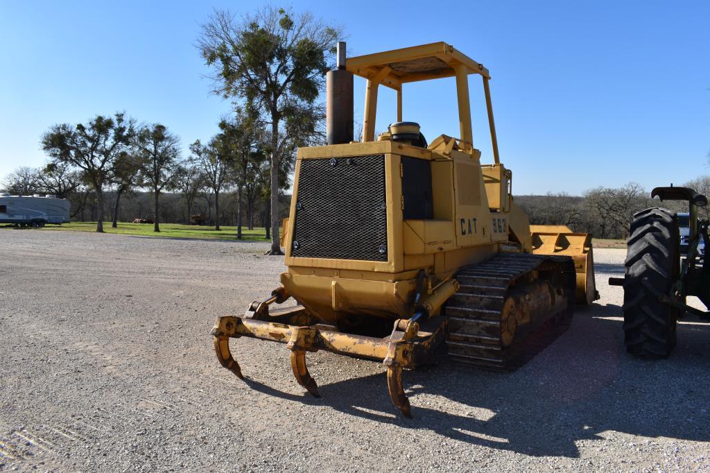 CAT 963 TRACK LOADER W/ RIPPERS (SERIAL # 11200258) (SHOWING APPX 9,608 HOURS, UP TO THE BUYER TO DO