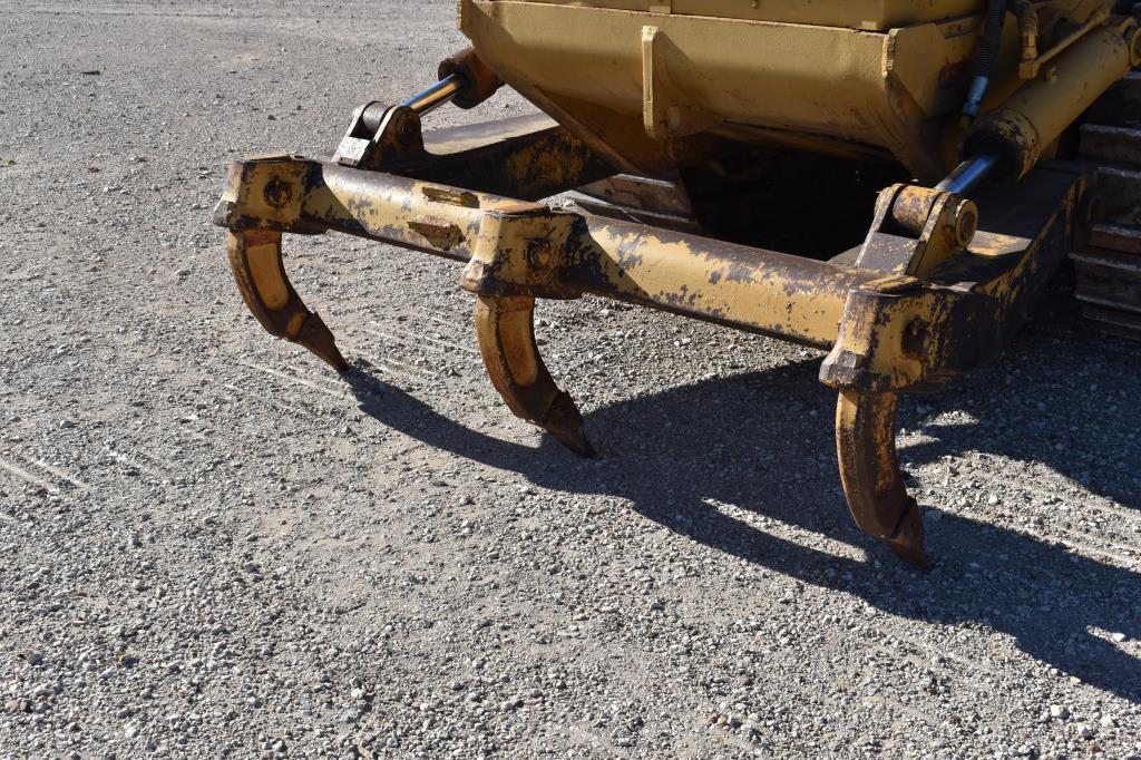 CAT 963 TRACK LOADER W/ RIPPERS (SERIAL # 11200258) (SHOWING APPX 9,608 HOURS, UP TO THE BUYER TO DO