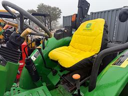 JD 5055E TRACTOR W/ JD H240 LOADER (SERIAL # 1PY5055ELFY110871) (SHOWING APPX 762 HOURS, UP TO THE B