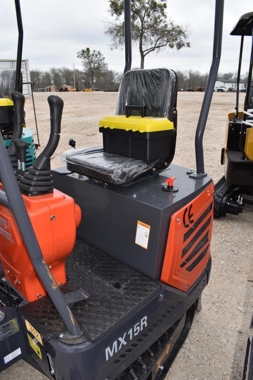 AGT MX15R MINI EXCAVATOR (SERIAL # MX15R2024J0000280) (K)