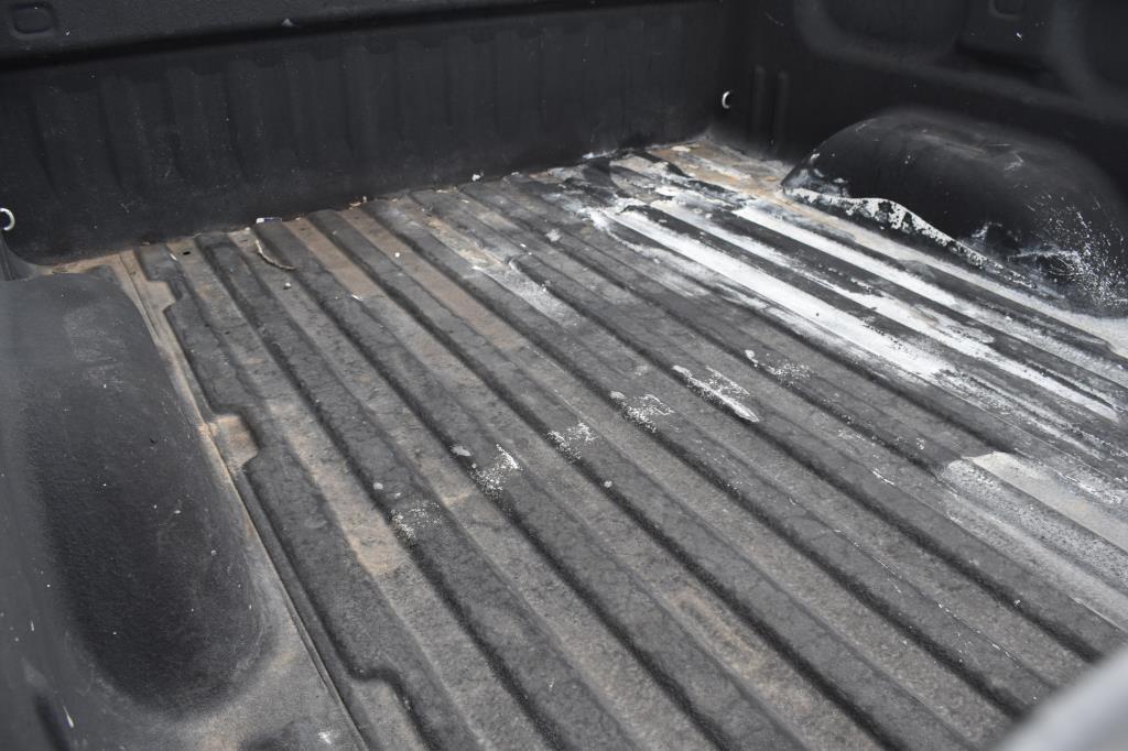 2011 GMC 1500 PICKUP 4X4 (VIN # 3GTP2VE30BG266819) (SHOWING APPX 231,683 MILES, UP TO THE BUYER TO D