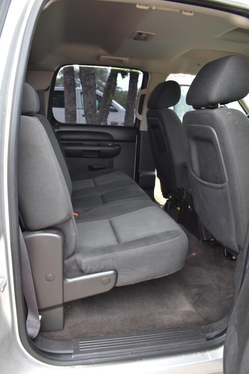 2011 GMC 1500 PICKUP 4X4 (VIN # 3GTP2VE30BG266819) (SHOWING APPX 231,683 MILES, UP TO THE BUYER TO D