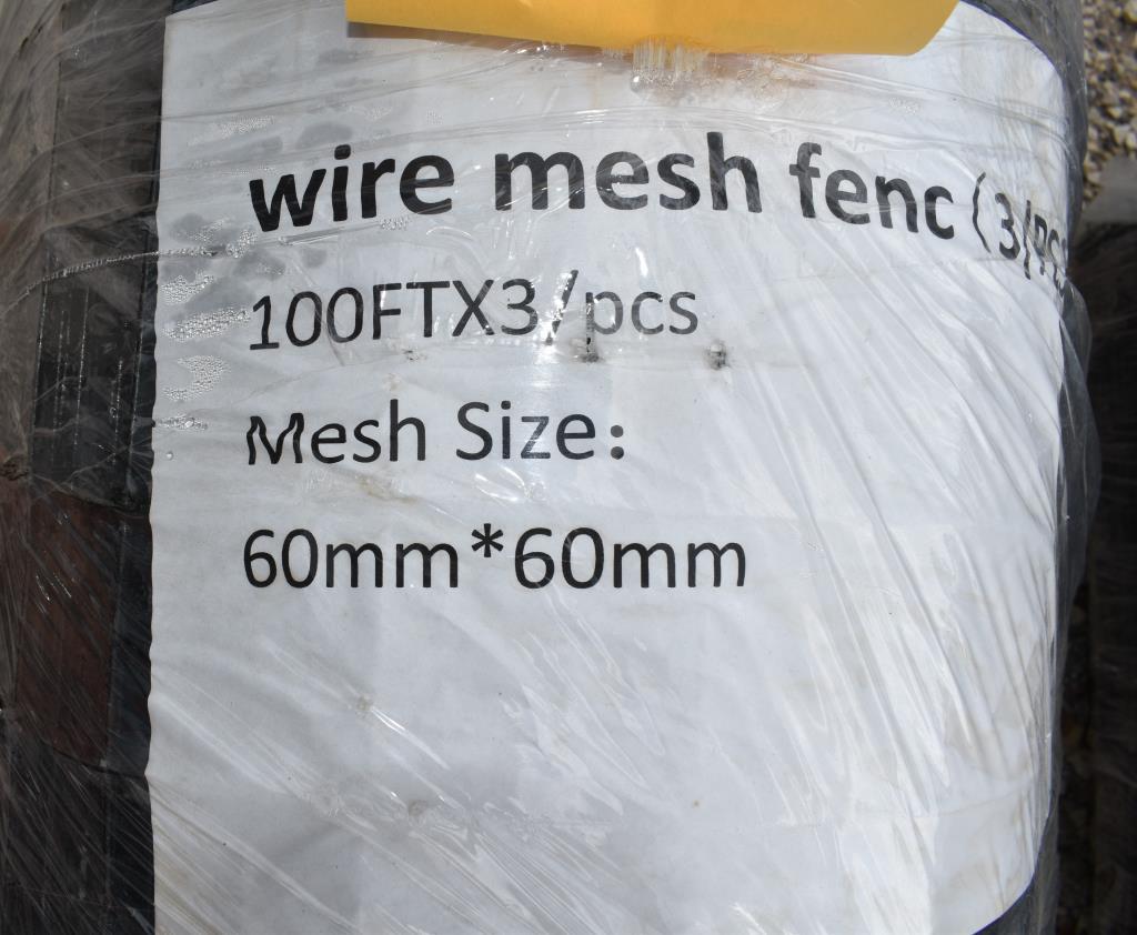 300' WIRE MESH FENCE